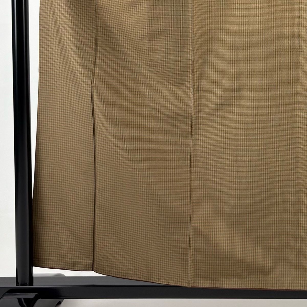 紬 身丈160.5cm 裄丈63cm S 袷 幾何学模様 茶色 正絹 秀品 【中古