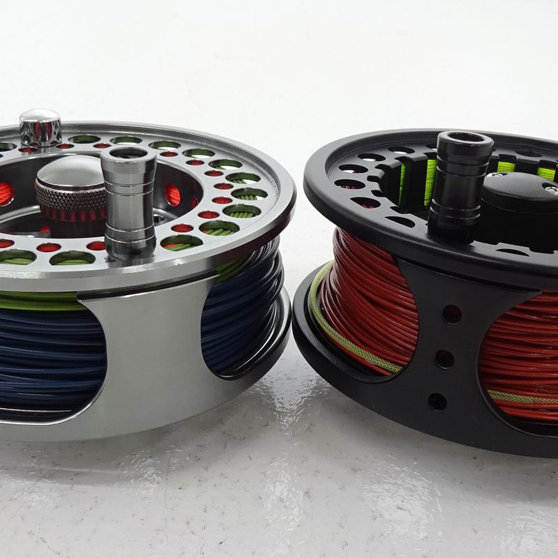 フライリール フライフィッシング シャンパンピンク×ゴールド 渓流釣り