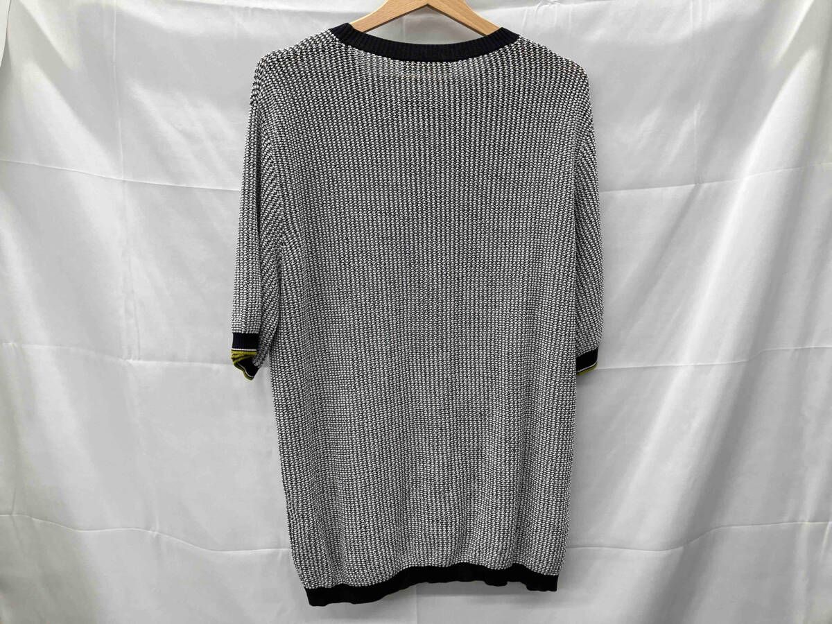 新品タグ付き Cruciani ホワイト50 長袖ニット cruciani クルチアーニ/ニット/ホワイト/サイズ 50 - メルカリ