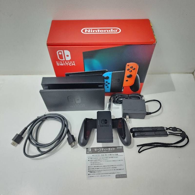 任天堂 Nintendo Switch HAD-S-KABAH 通常版 新型 本体 ゲーム機 付属