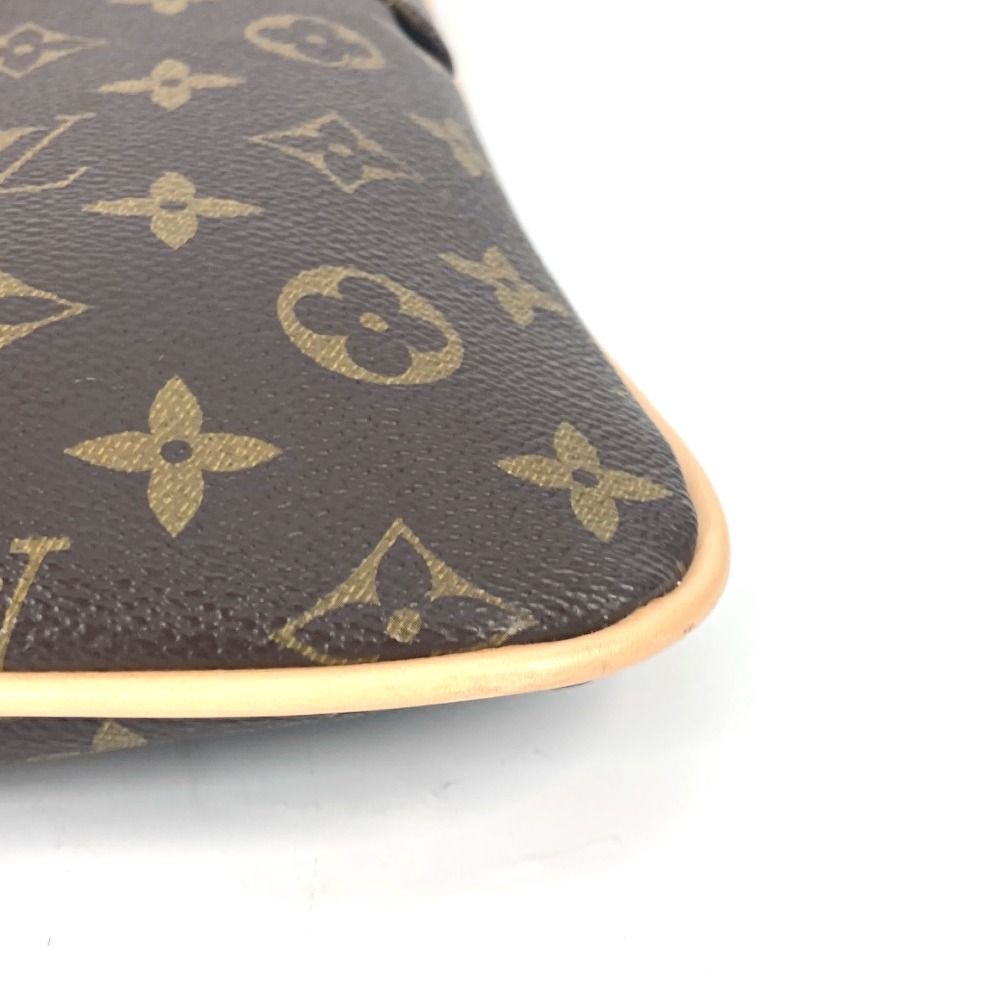 LOUIS VUITTON ルイヴィトン クッション モノグラムキャンバス