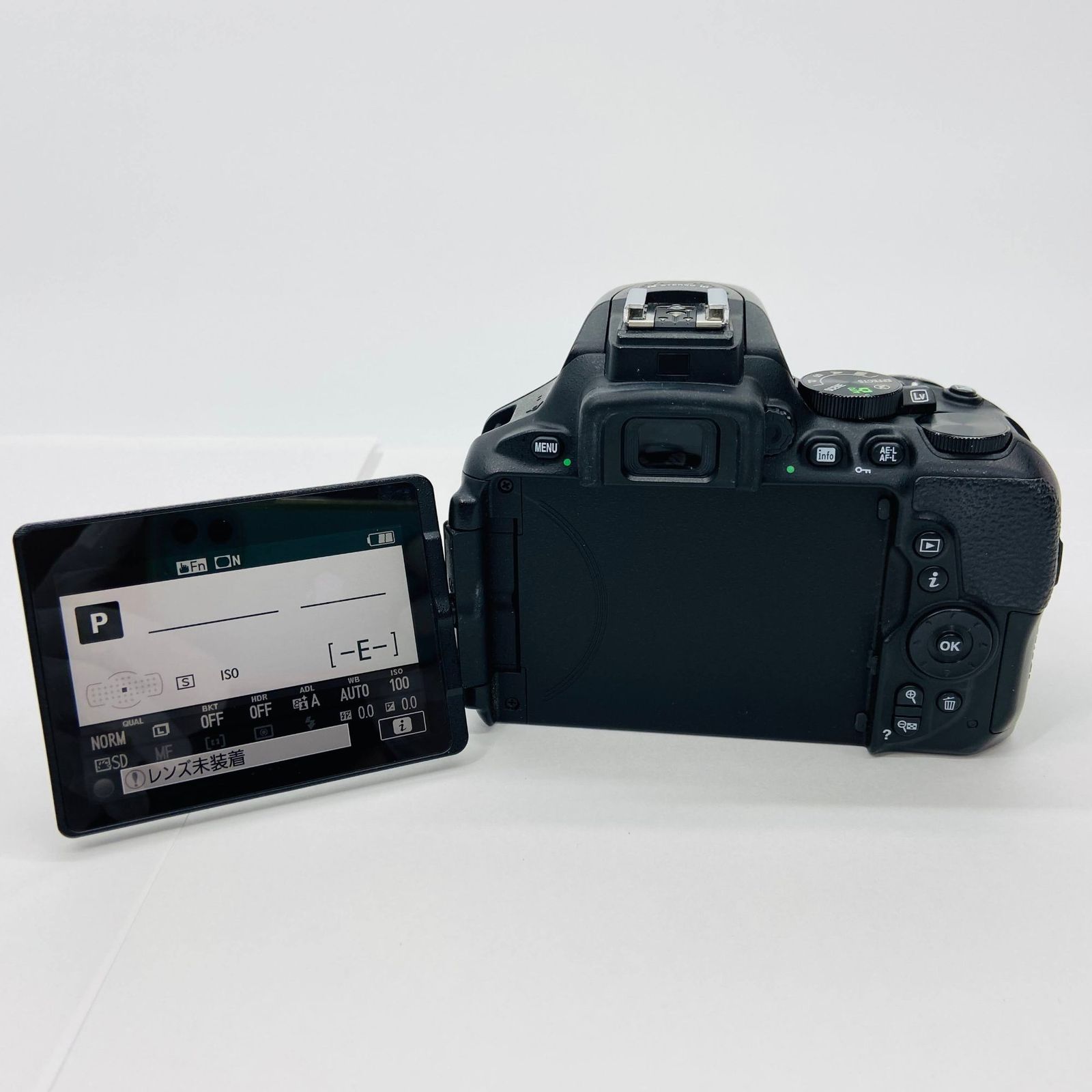 Nikon デジタル一眼レフカメラ D5600 ボディー ブラック D5600BK 中古Nikon デジタル一眼レフカメラ D5600 AF-P 18-55 VR レンズ