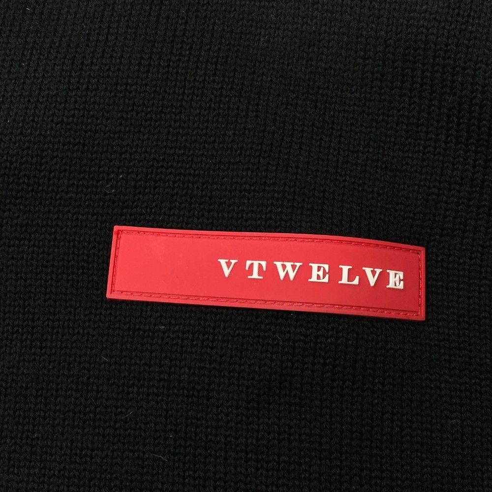サイズ：XXL V12 ヴィトゥエルヴ  切替 ニットセーター  ブラック系 [240101435910] ゴルフウェア メンズ ストスト サイズ：XXL V12 ヴィトゥエルヴ 切替 ニットセーター ブラック