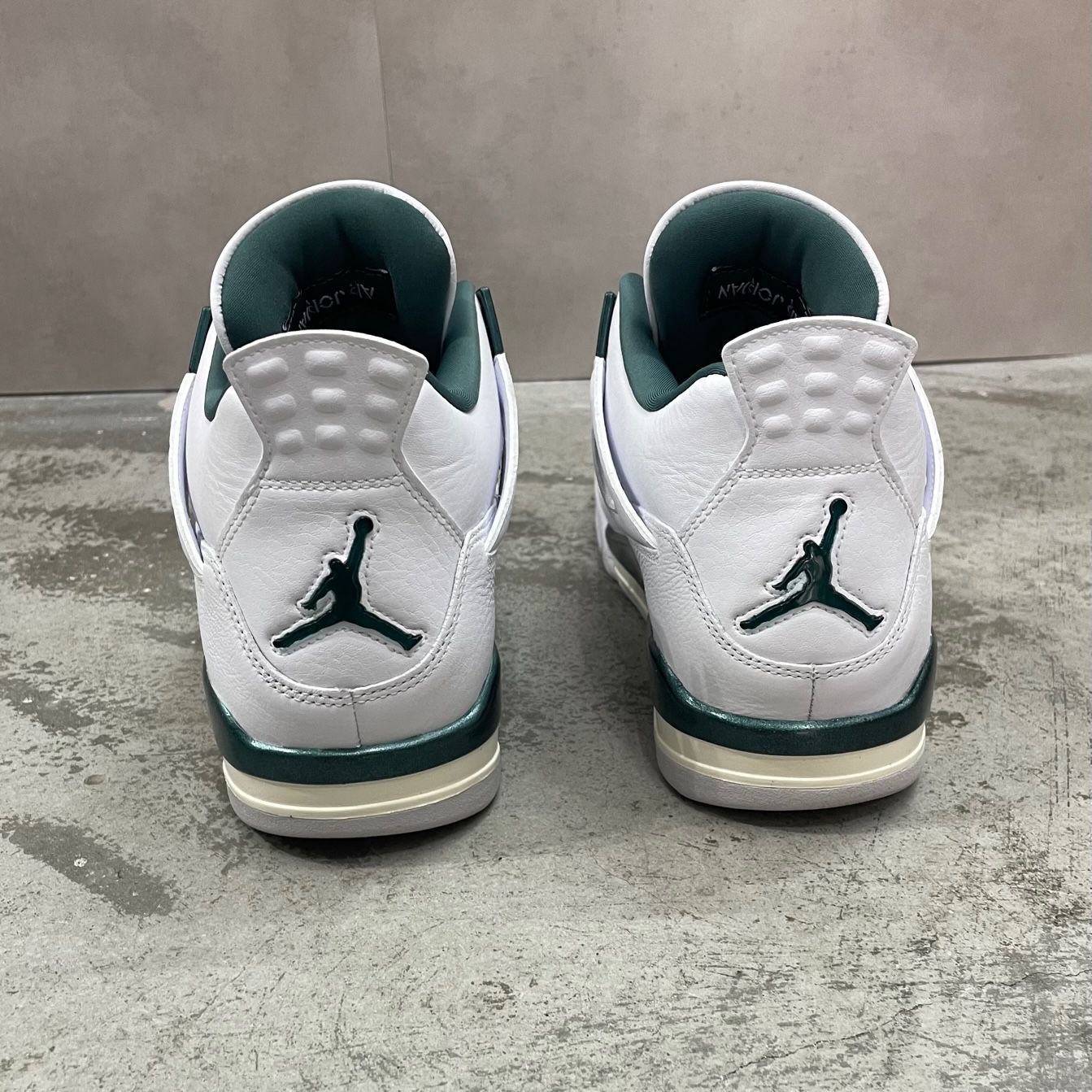 国内正規 NIKE Air Jordan 4 Retro Oxidized Green FQ8138-103 オキシ 