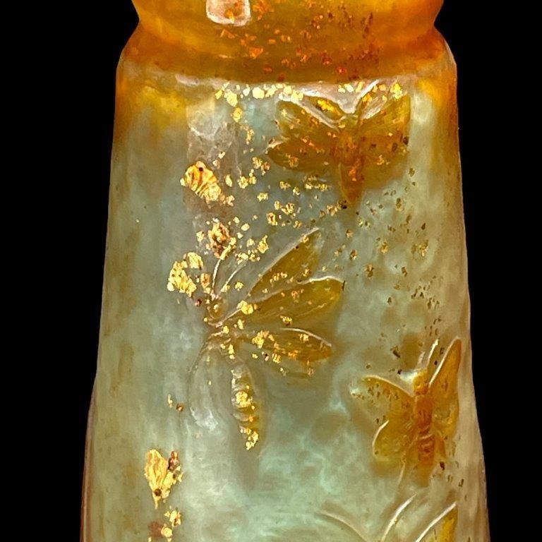 一期一会の大銘品!！ドーム・ナンシー 蜂と葉文花瓶 花器 金彩 Daum