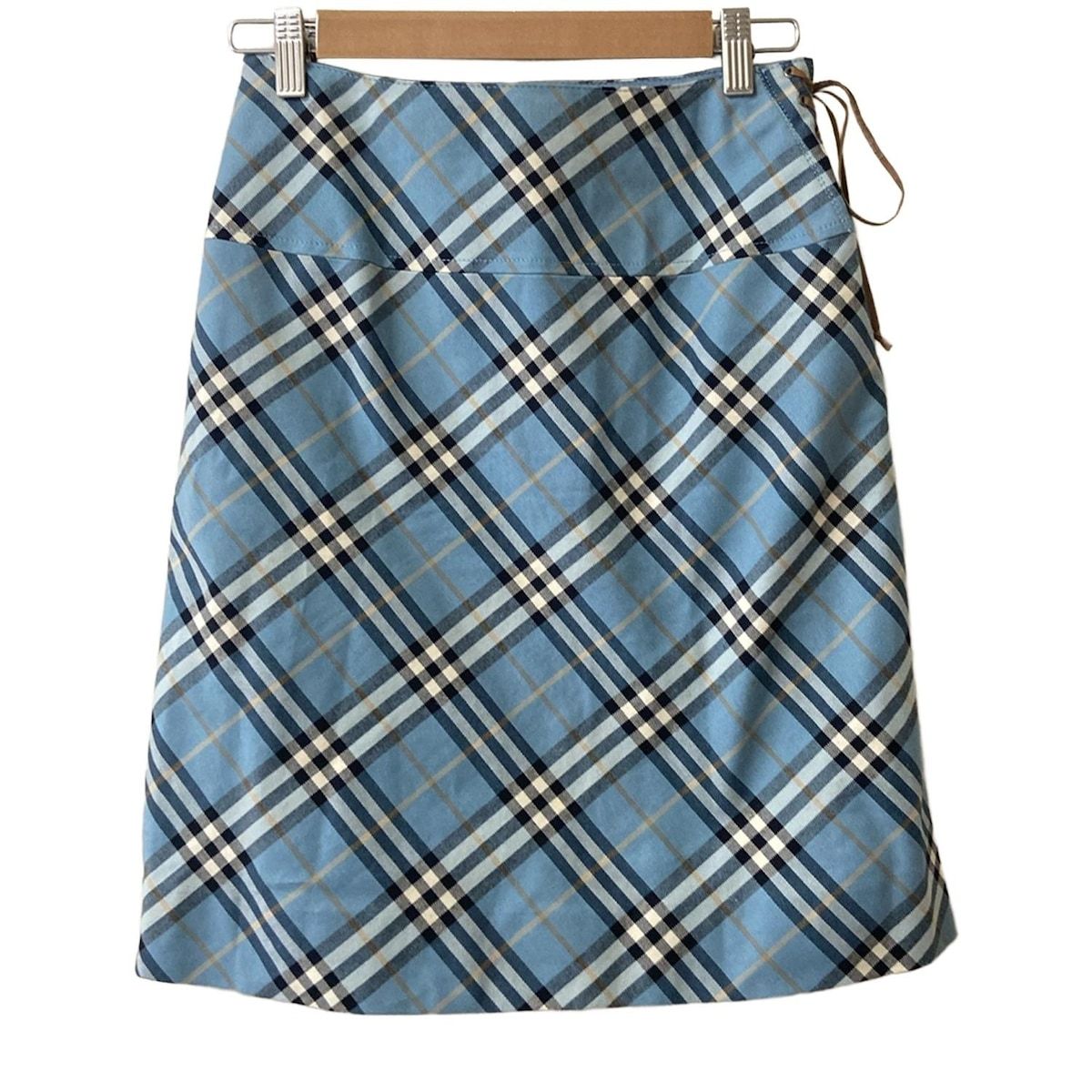 Burberry Blue Label バーバリーブルーレーベル スカート サイズ36 S レディース - ライトブルー×黒×マルチ ひざ丈 チェック柄