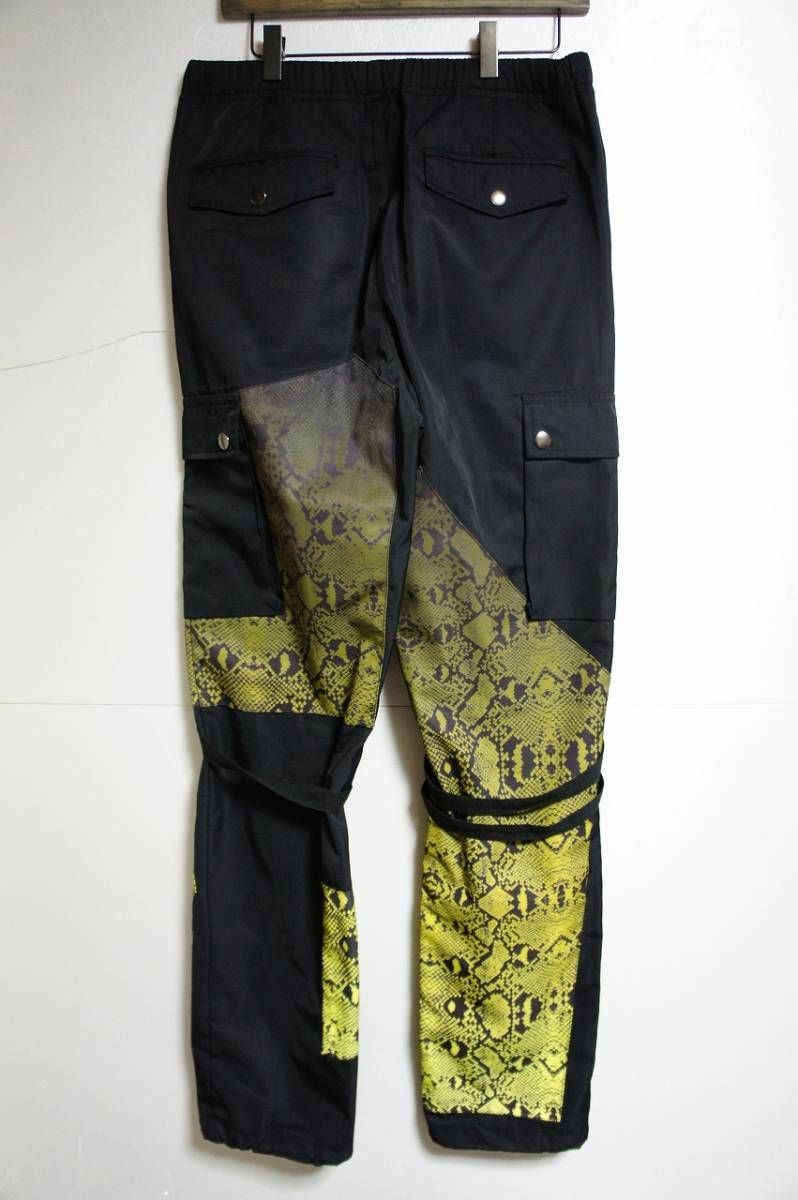 美品 正規 ROGIC ロジック GRADATION PYTHON NYLON BONTAGE PANTS ボンテージ パンツ トラック カーゴ  イージー パイソン 黒S 本物1126M☆1 - メルカリ