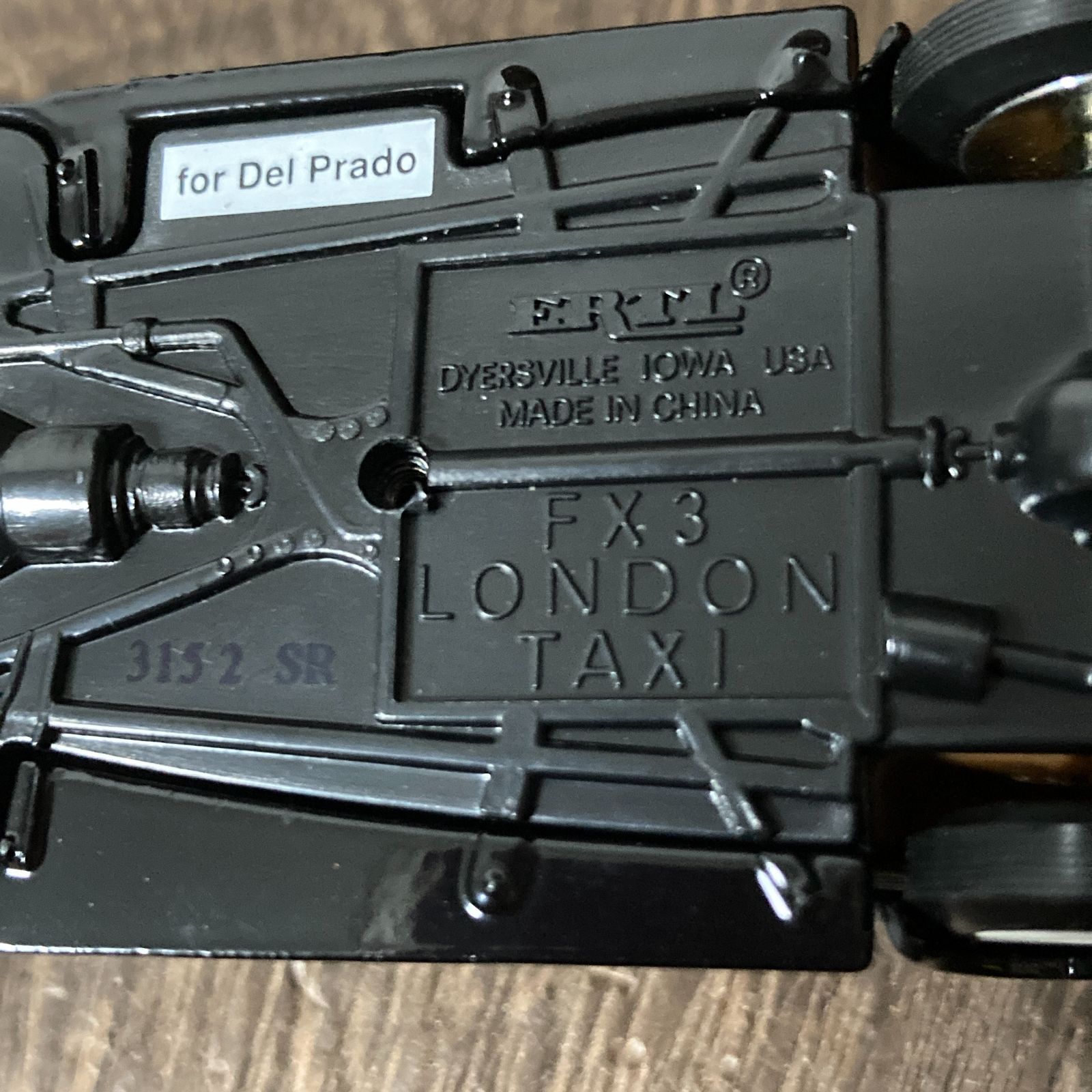 オースチン Austin FX3 ロンドンタクシー London Taxi (1958) 1/43