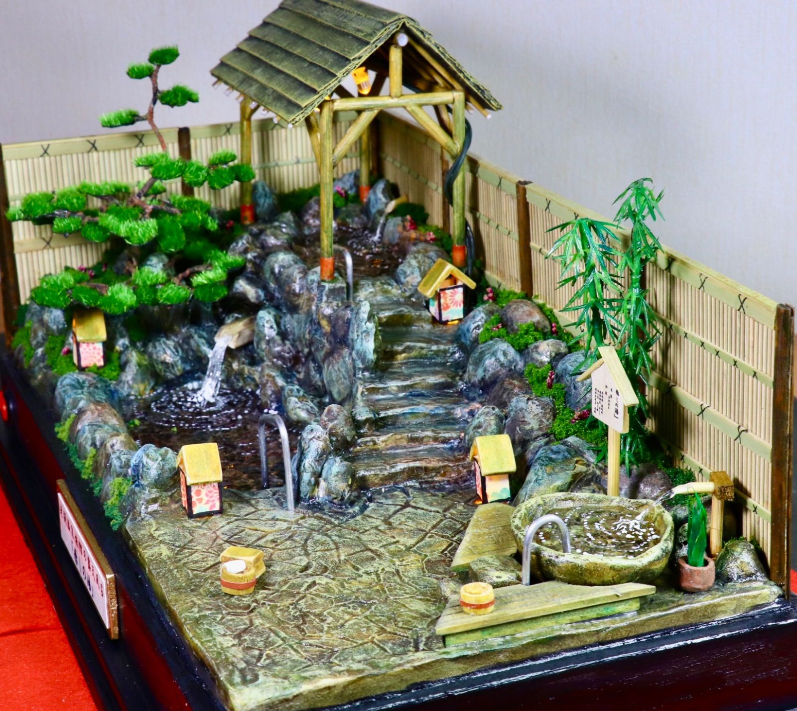 ミニチュア老舗旅館の温泉 ジオラマ ハンドメイド - メルカリ