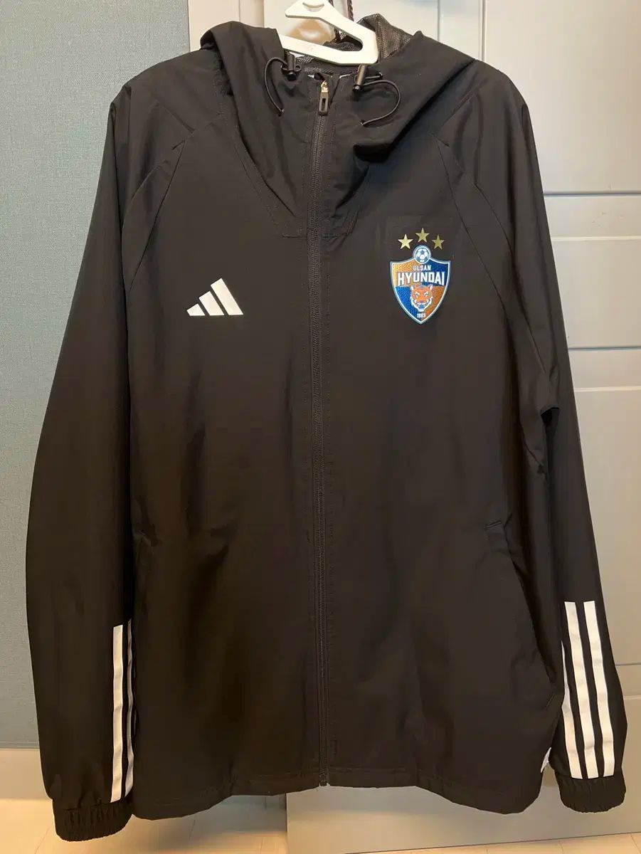 【雷市場（ポンジャン）商品韓国直送】 蔚山現代（ウルサンゲンダイ）FC 全天候 ジャケット