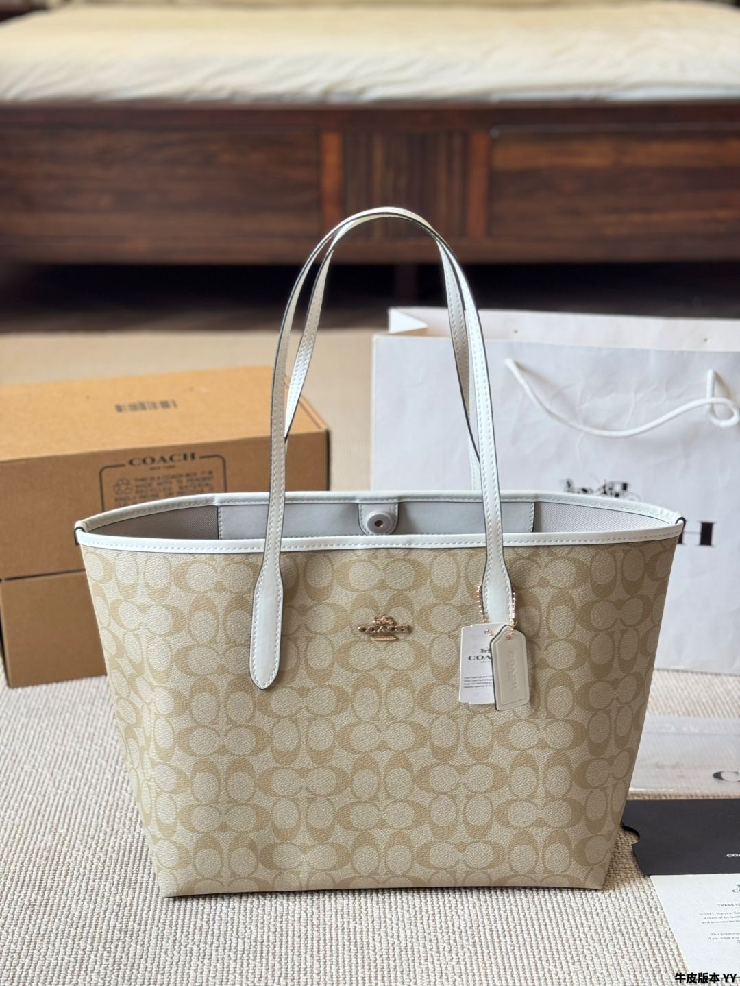 今日特価】Coach City Tote コーチ シティ トートバッグ-MM輸入