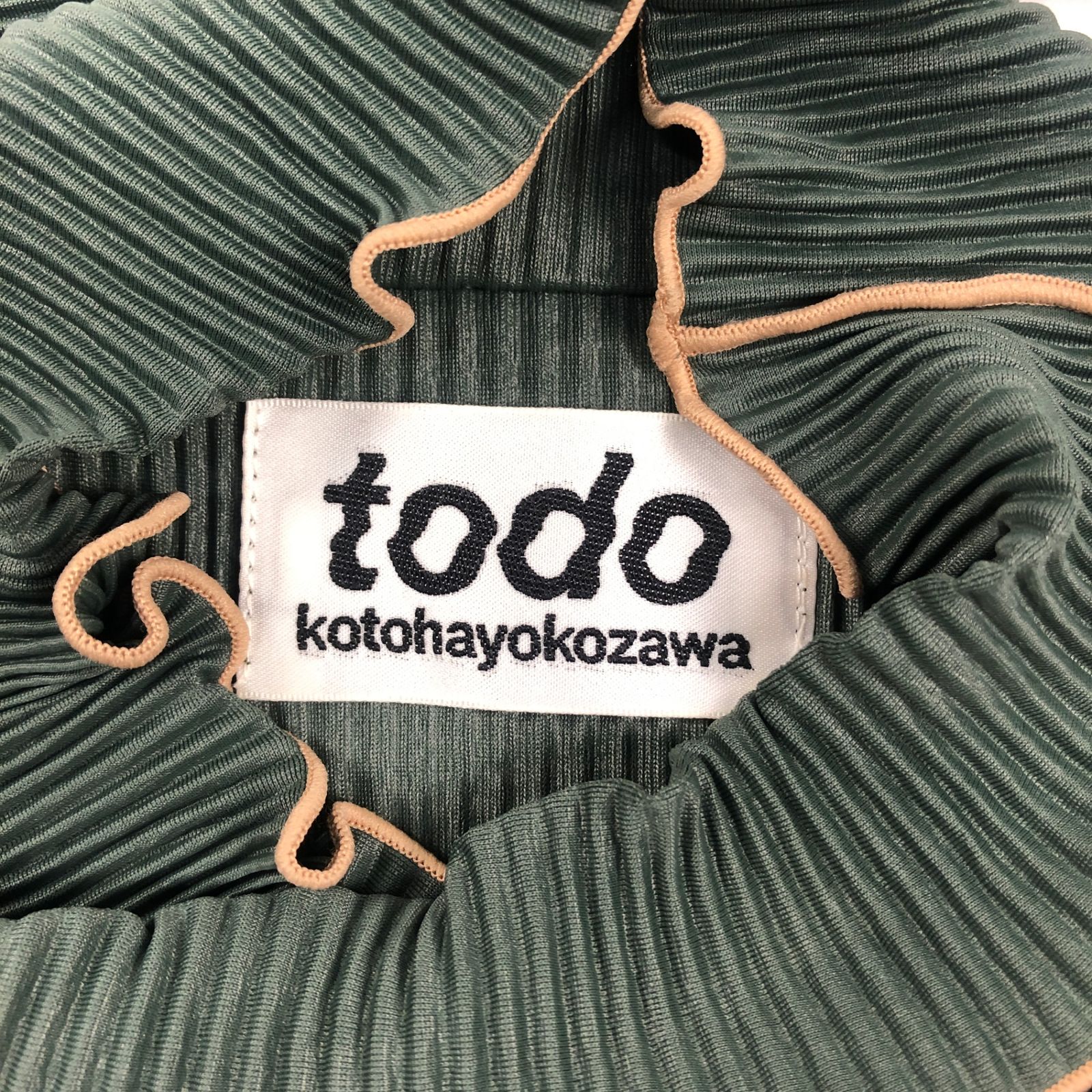 洋服通販 - 新作アイテムを KOTOHAYOKOZAWA コトハヨコザワ 長袖Tシャツ ロングスリーブ トップス