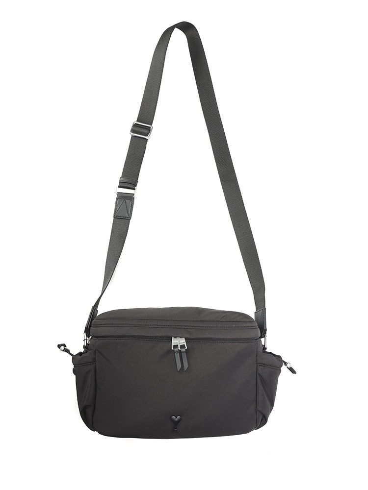 AMI PARIS (アミパリス ) パデッド ナイロンキャンバス メッセンジャー