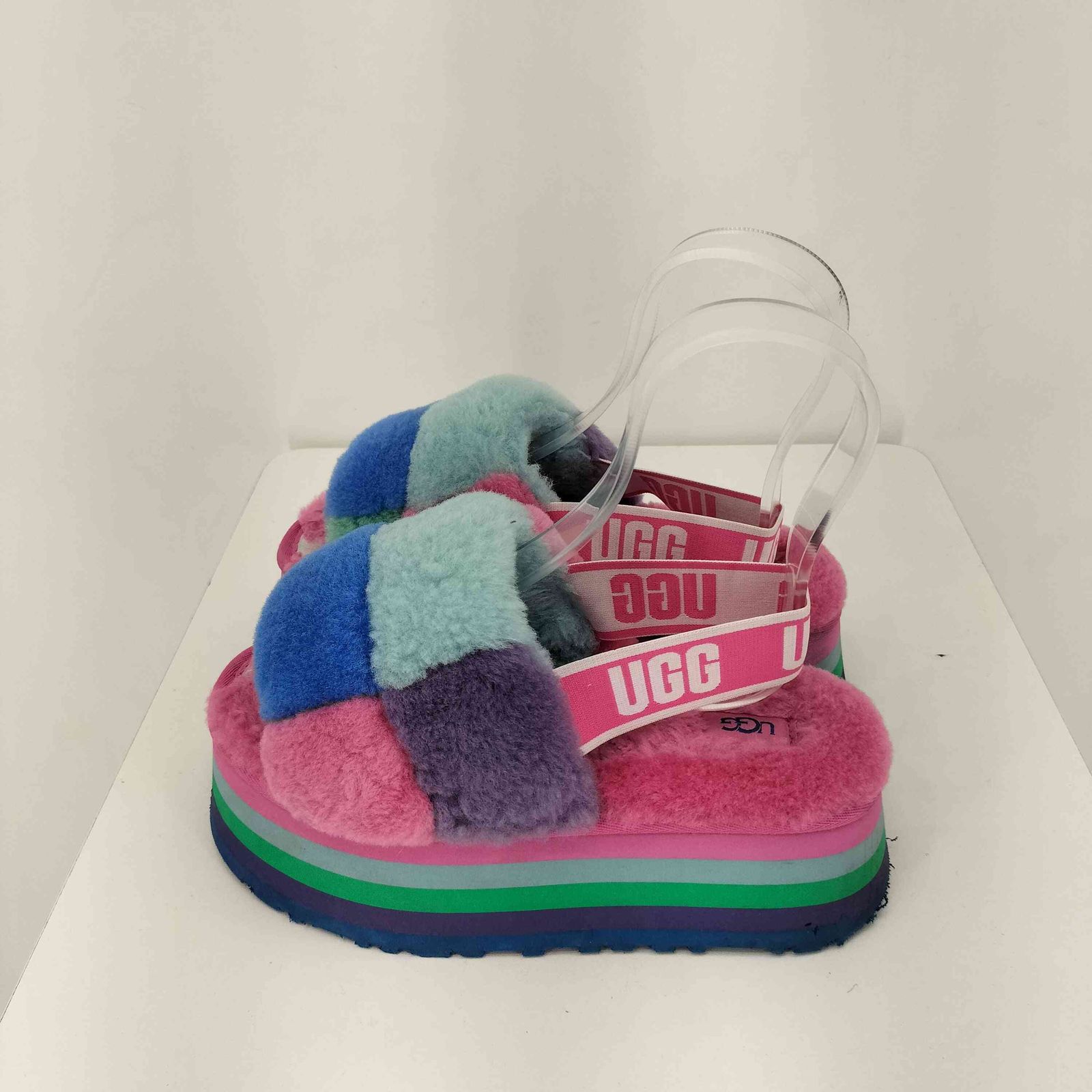 UGG 新品　Ｗ　DISCO チェッカー　スライド UGG☆W FUZZITA CLEAR・W DISCO CHECKS SLIDE │ 福岡PARCO-パルコ-