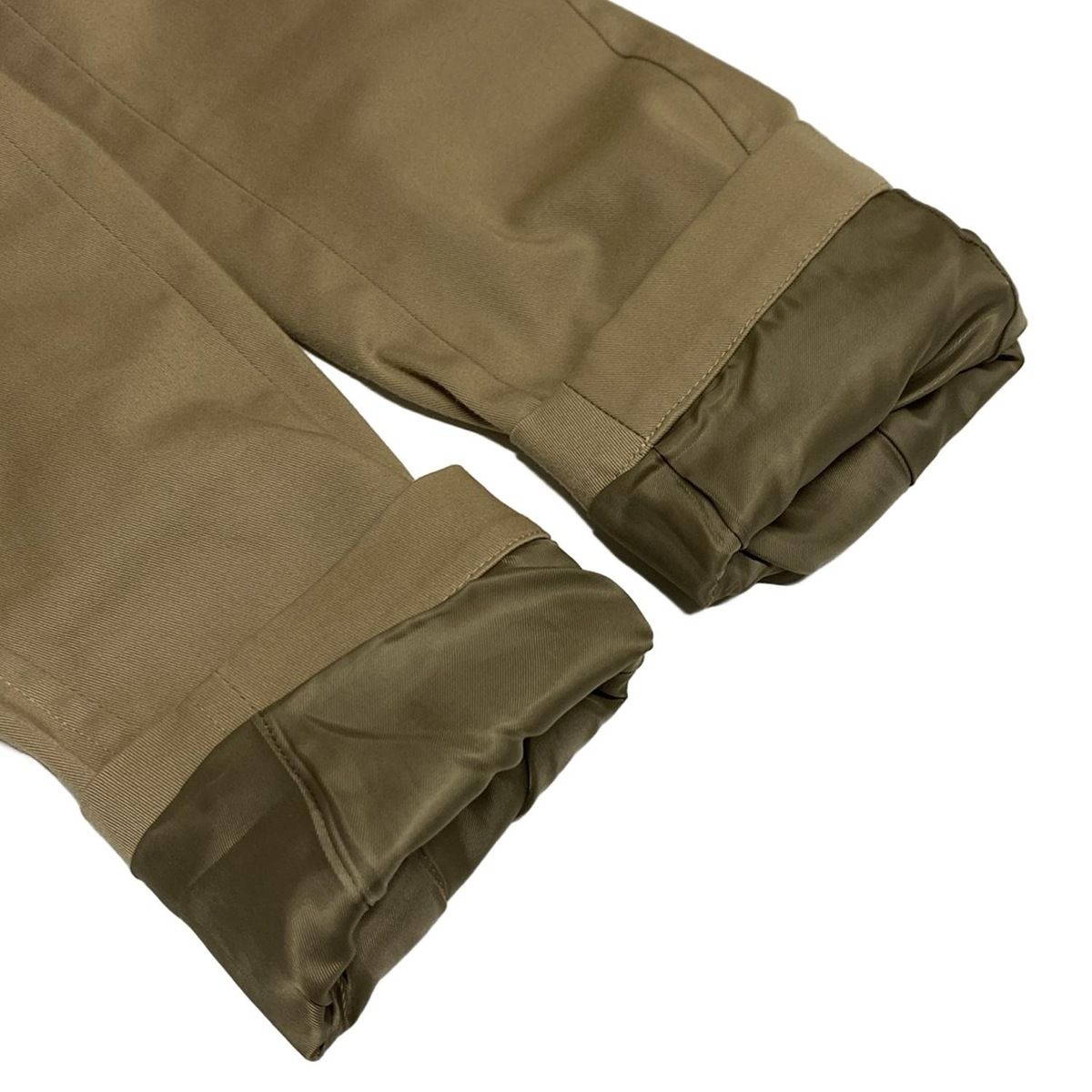 美品☆ UNITED TOKYO トレンチコート ベージュ　サイズ2(M相当) UNITED TOKYO（ユナイテッドトウキョウ）の「スタンドカラー2WAY