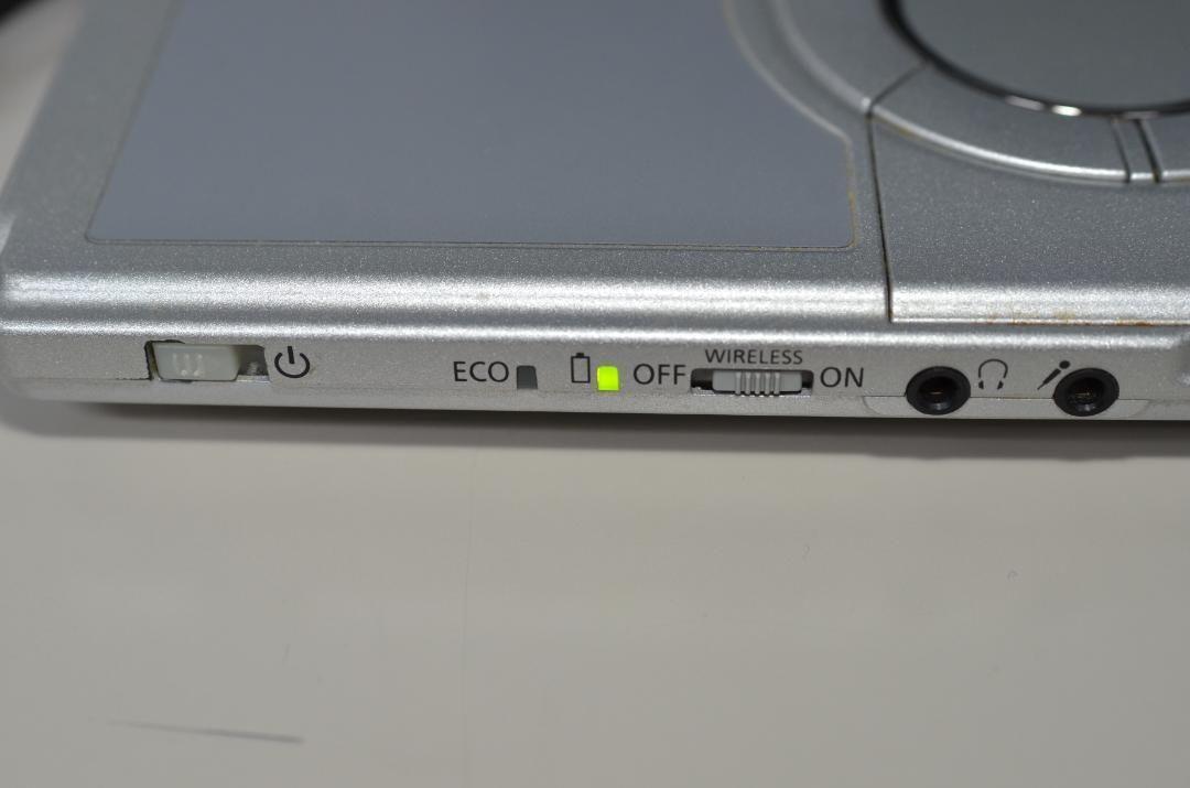 ジャンク品 ノートパソコン 日本製 Panasonic CF-S9JYF1DC 12.1インチ 通電OK 起動NG