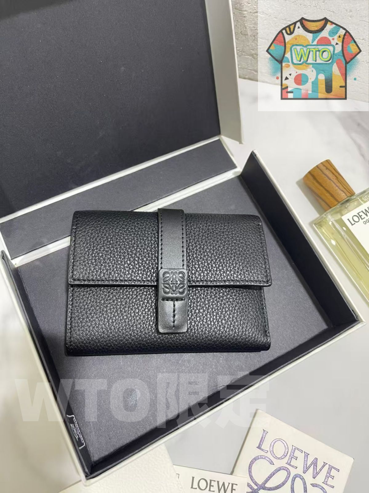 新品未使用 LOEWE財布[本日特価|新品未使用品]-WT0輸入-BY51