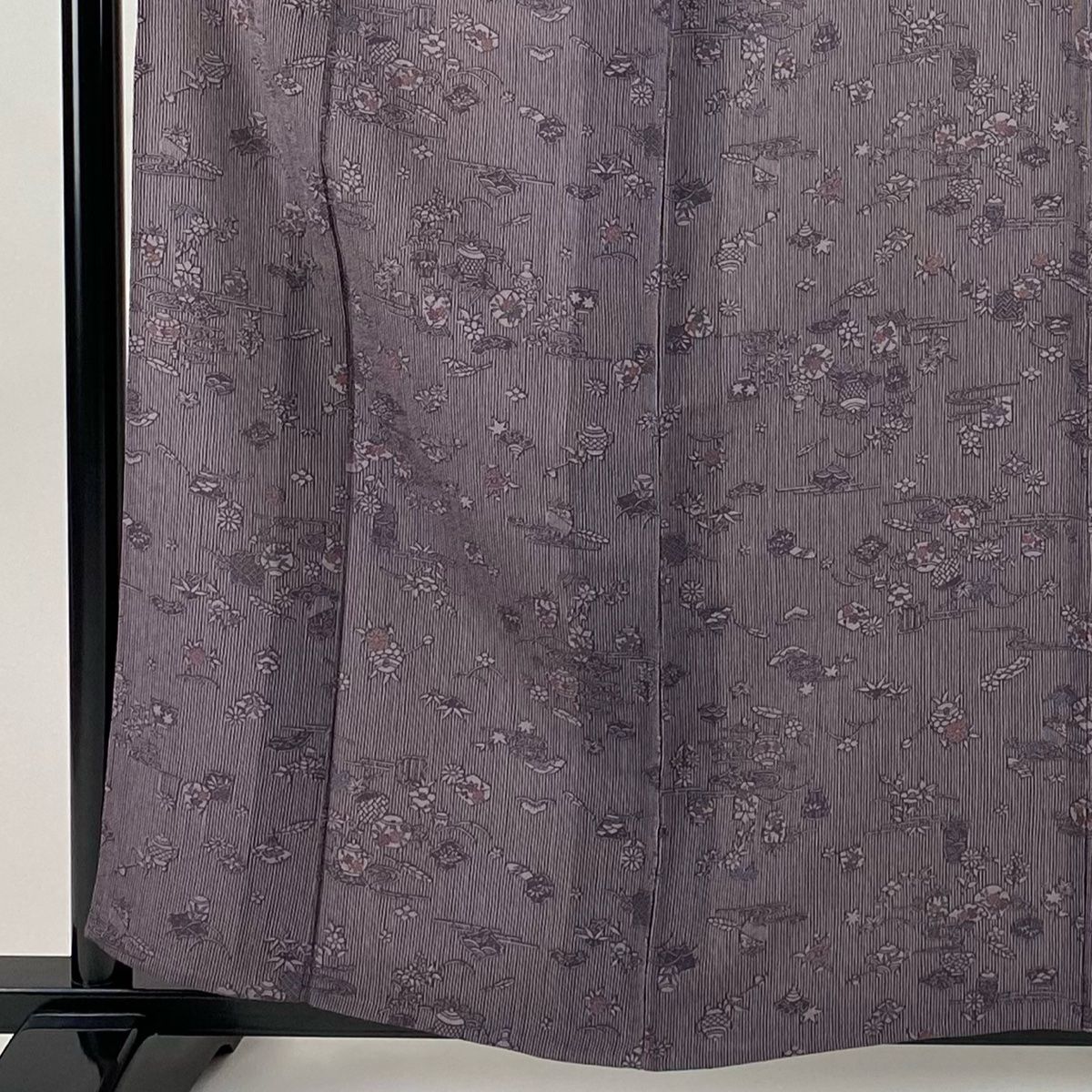 小紋 身丈158.5cm 裄丈63cm S 単衣 落款 器物 草花 灰紫 正絹 秀品