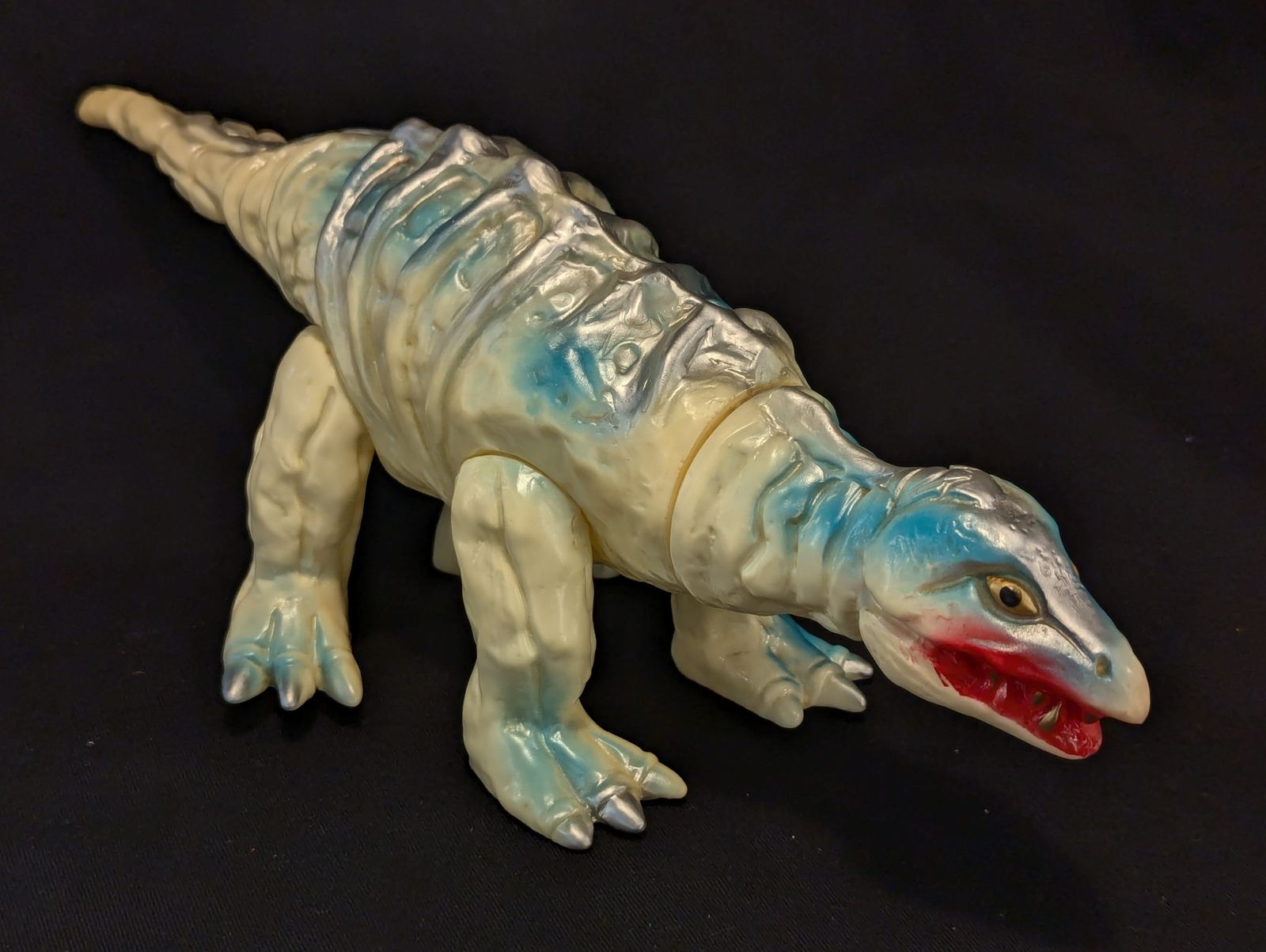 ブルマァク 復刻 ステゴン ステゴン of ウルトラ怪獣.com