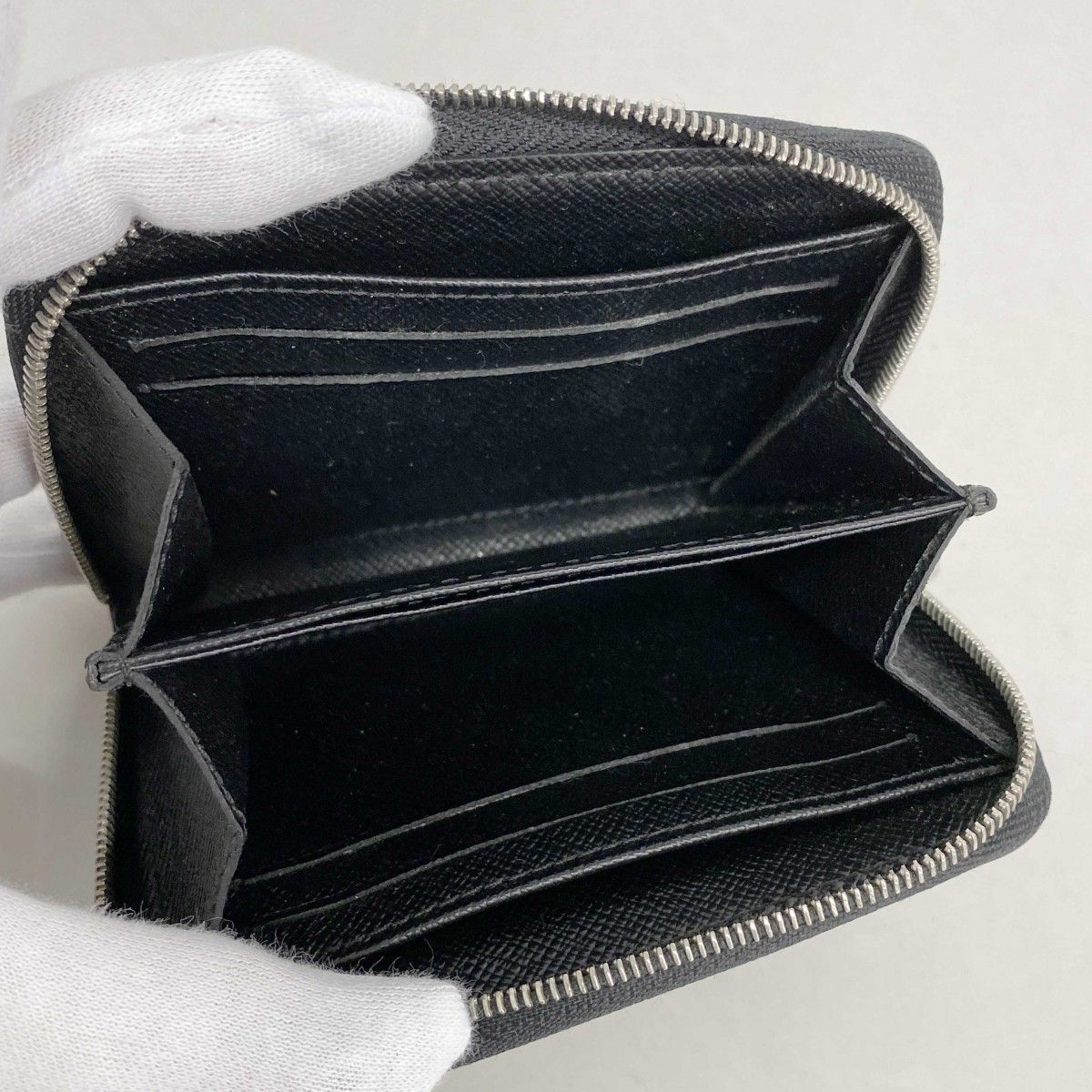 ルイヴィトン エピ ジッピーコインパース ノワール　M60152 LOUIS VUITTON ルイヴィトン M60152 ジッピー・コインパース