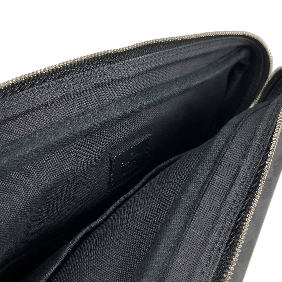 ルイ・ヴィトン Louis Vuitton ポルトドキュマン ヴォワヤージュ PM