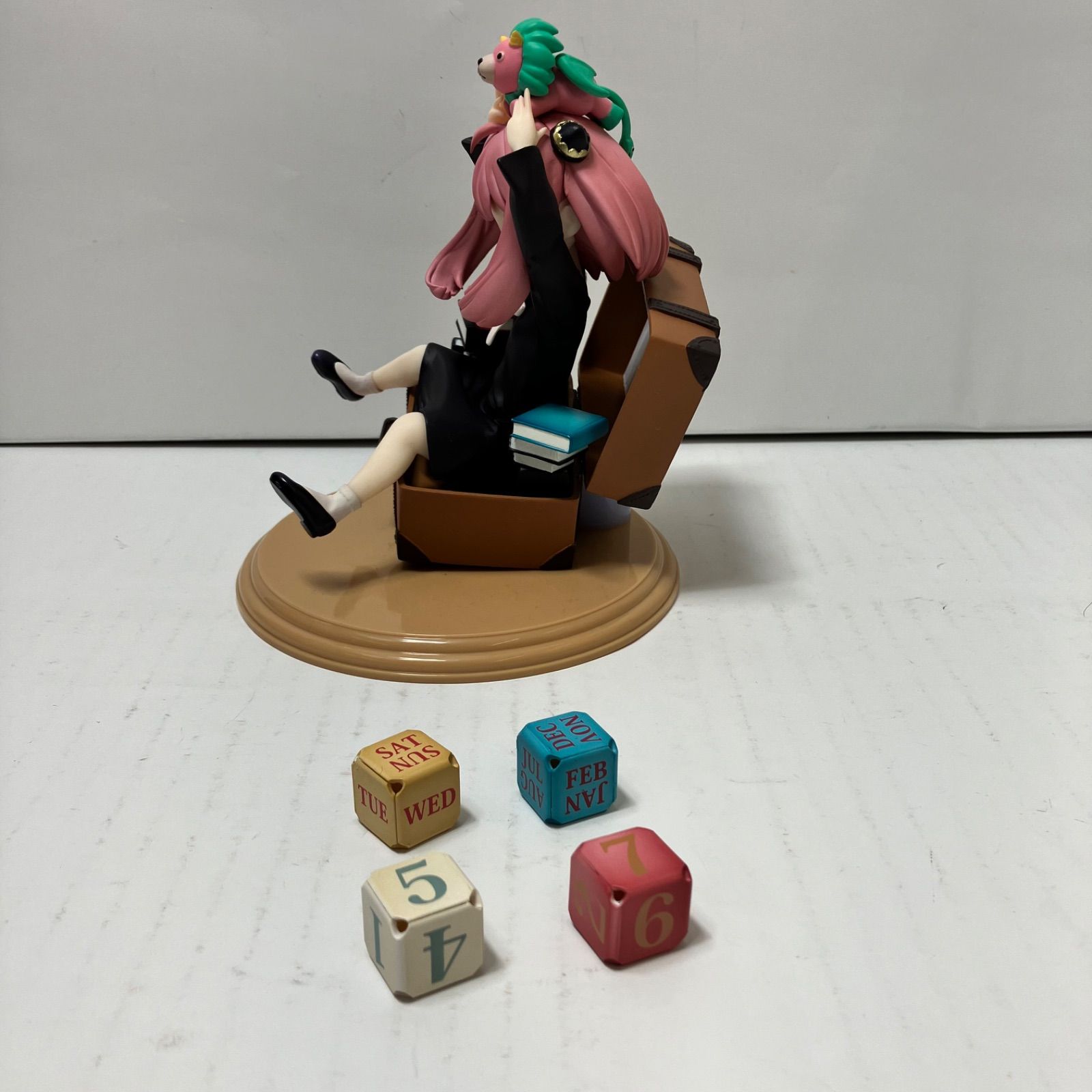 瀬戸店】A賞 ブロックカレンダー付フィギュア（アーニャ・フォー
