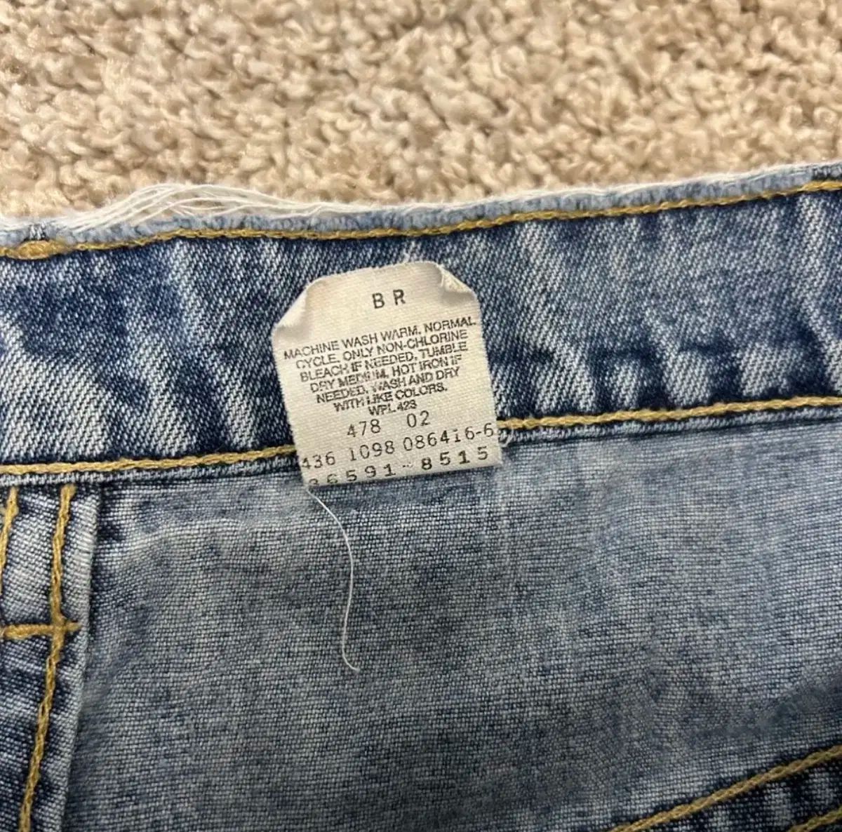 levis