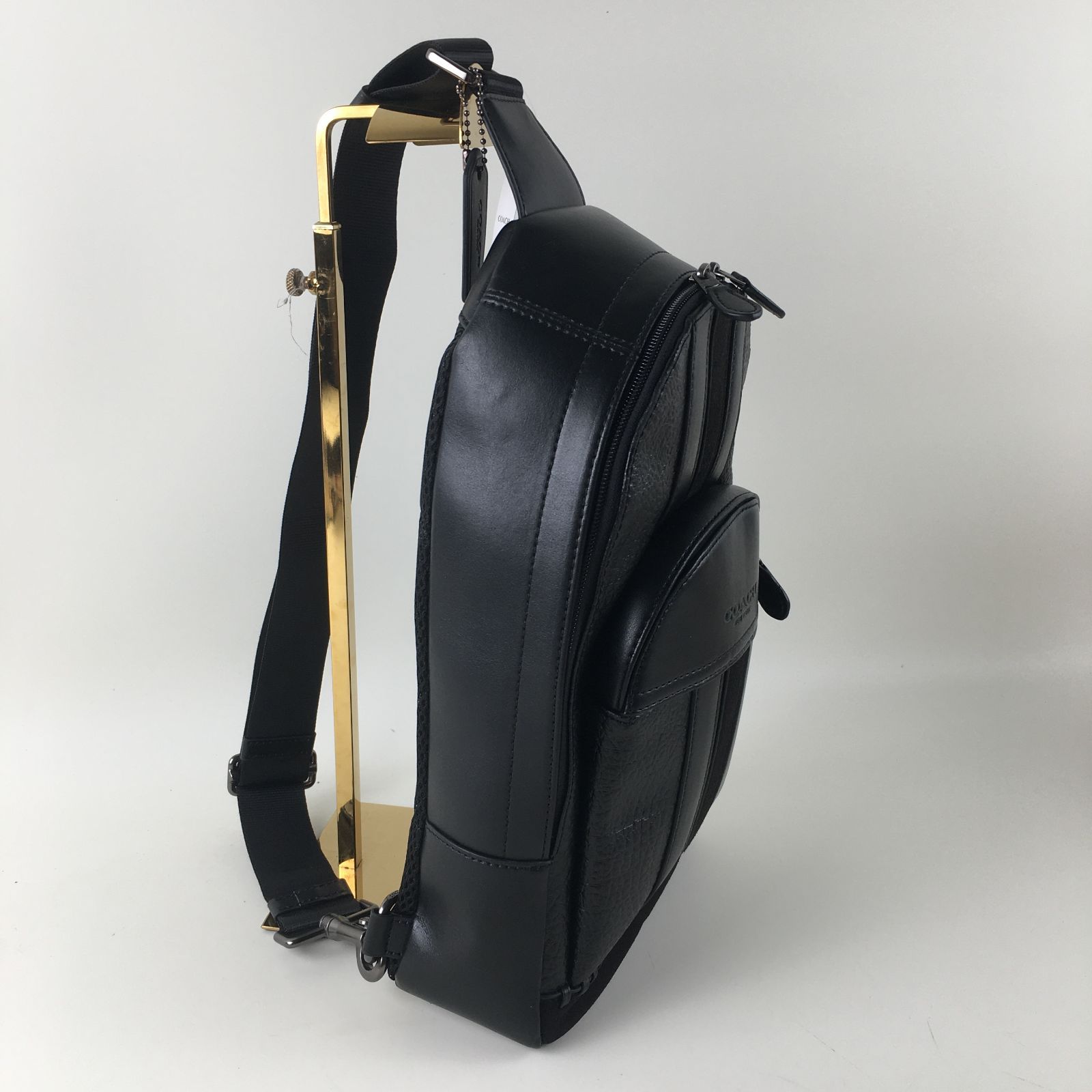 新品 COACH コーチボディバッグ ショルダーバッグ メンズ バッグ F49333 - メルカリ