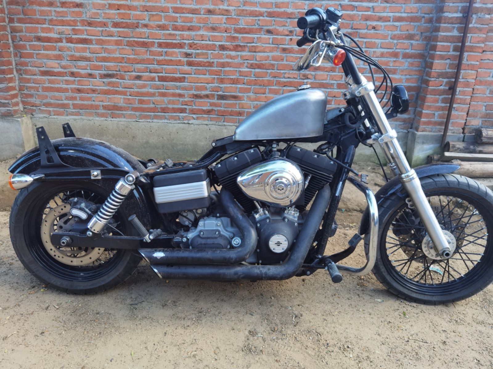 Dyna FXD