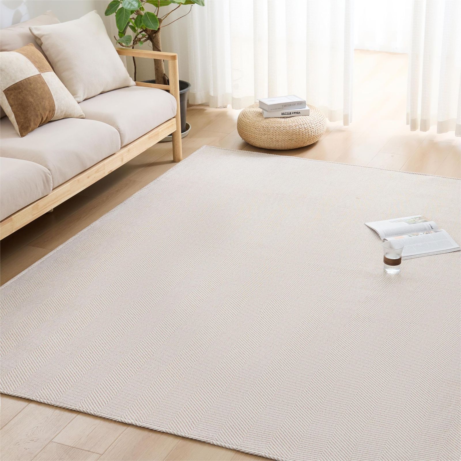 135×185cm（約1.5畳）_ベージュ Housecover ラグ カーペット 春 夏 135x185cm 1.5畳 ラグマット ヘリンボーン柄 春夏に向き 滑り止め 洗える リビングマット オールシーズン リビングマット 安心素材 1.