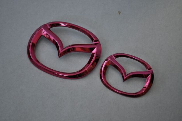 ハリアー60系後期最上位グレード【プログレス】純正エンブレム