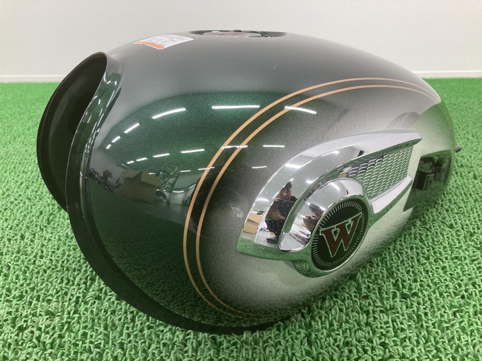 カワサキ W800 タンク 純正 加工