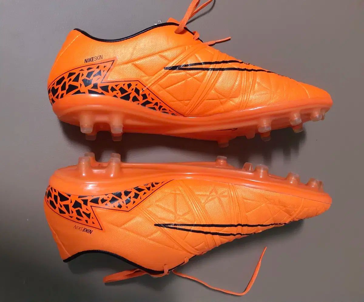 NIKE(ナイキ) サッカーシューズ ハイパーヴェノム 仕上げる FG