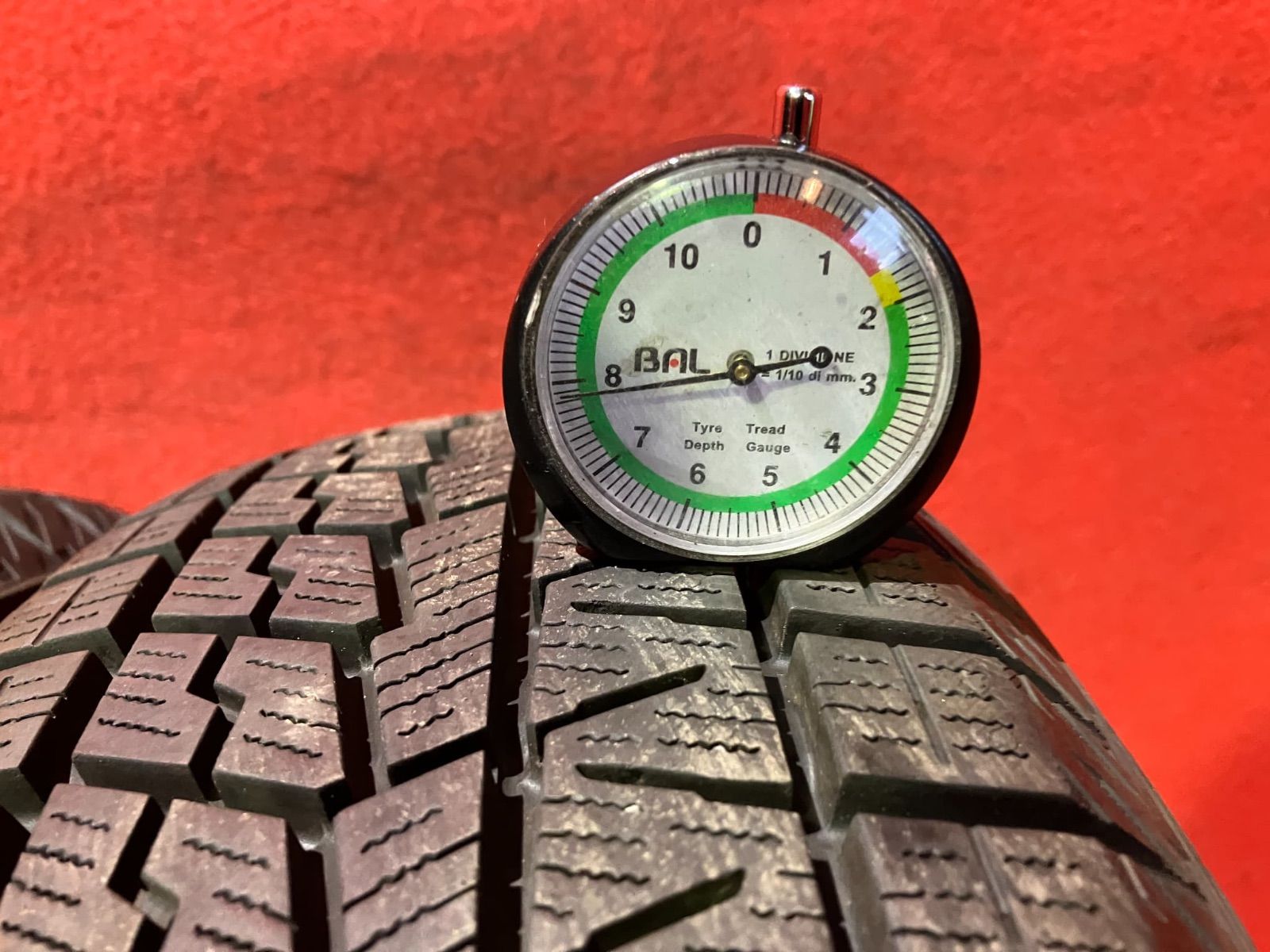 スタッドレスタイヤ 165|60R15 YOKOHAMA IG70 4本SET