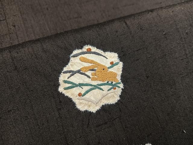 平和屋着物○十日町 名門青柳謹製 訪問着 紬地 絞り 刺繍 兎 花