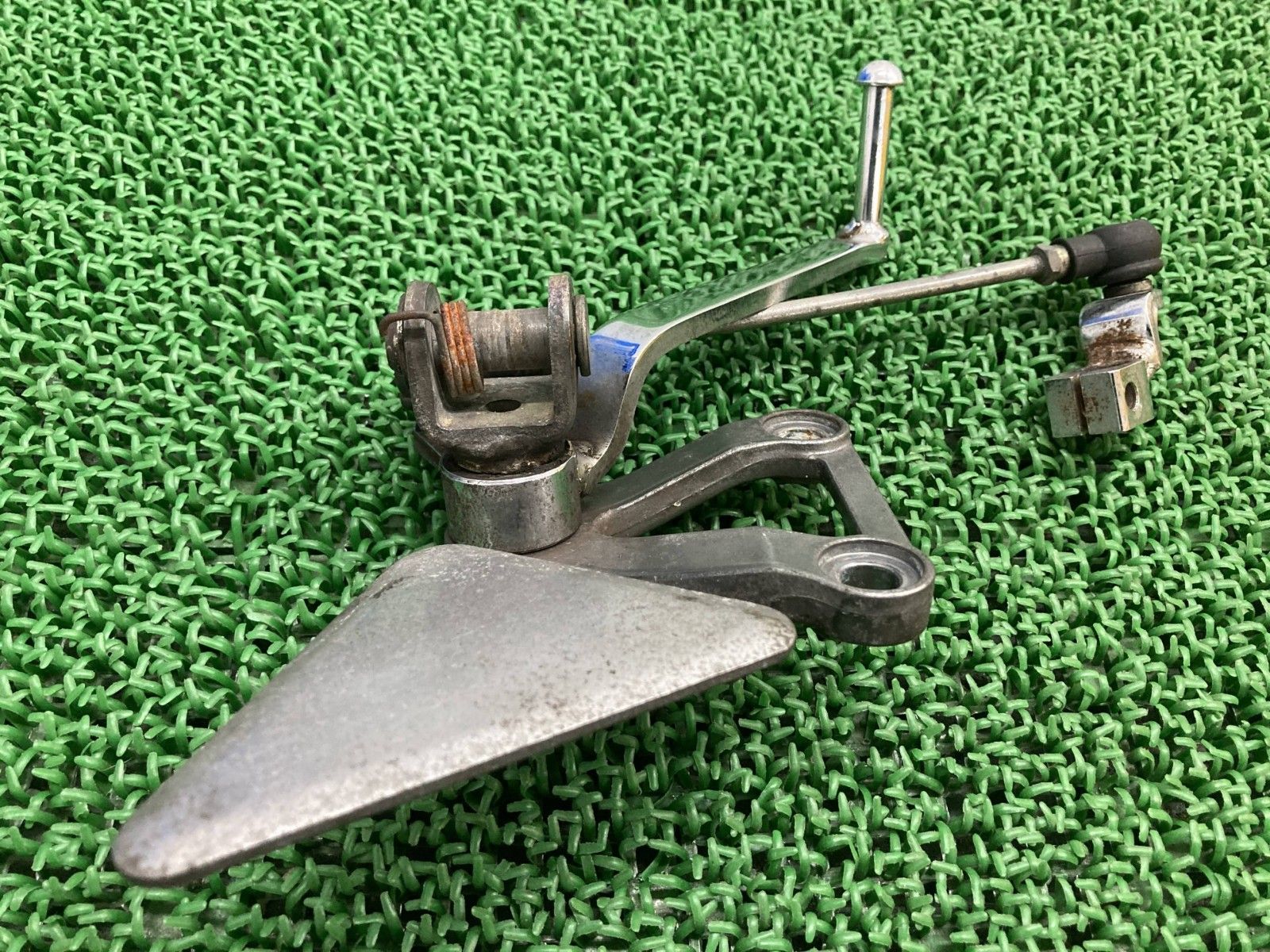 バリオス ステップ 左 35011-1580 カワサキ 純正 バイク 部品 ZR250A BALIUS ペグ シフトペダル ロッド 車検 Genuine Xz