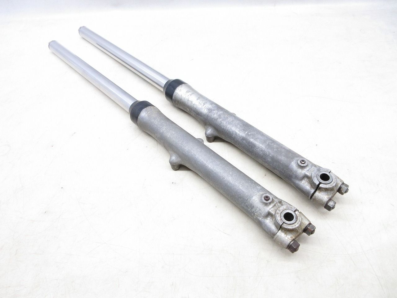 バンバン125 フロントフォーク 径30Φ バイク部品 0709S11M-23