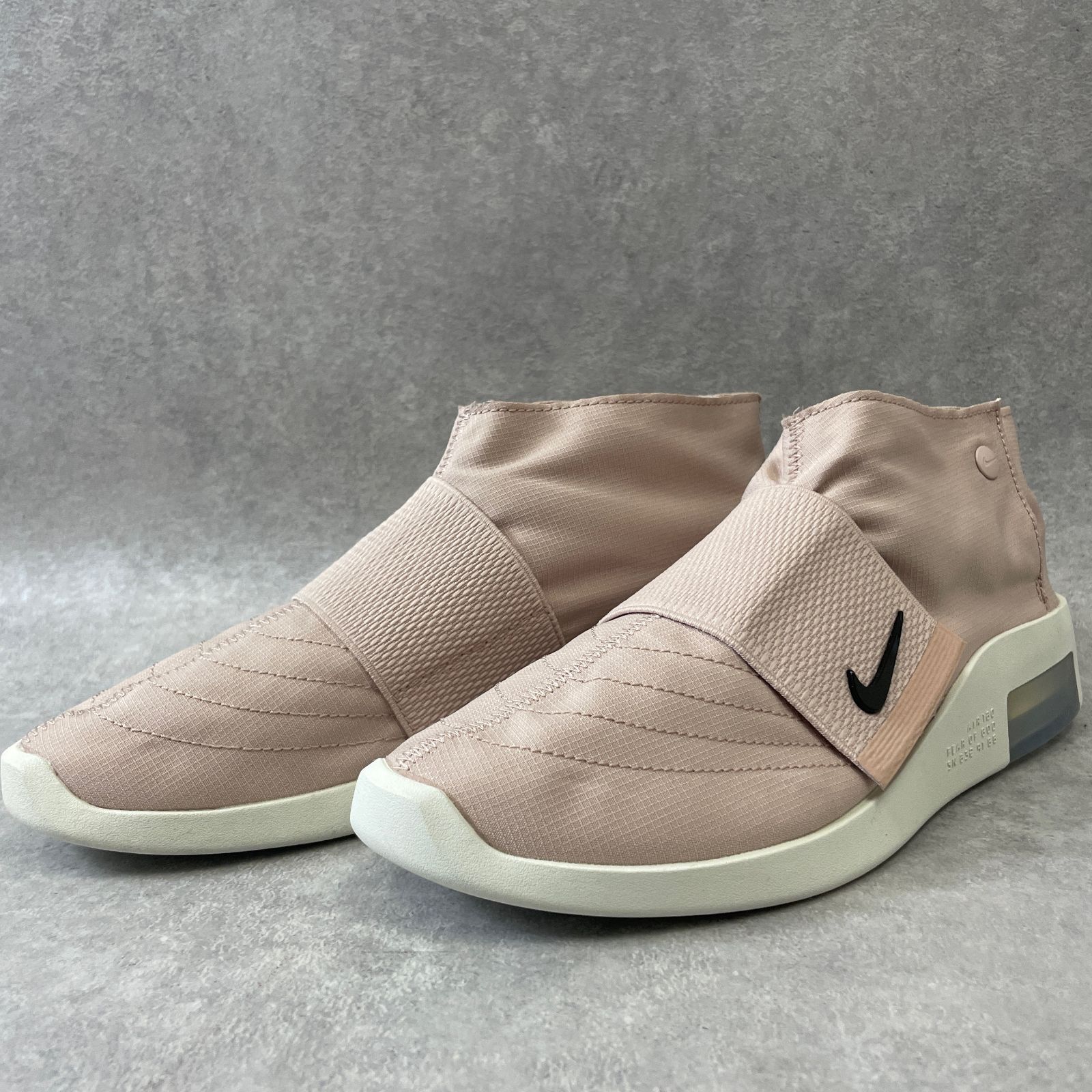 【関税込み】Fear of God オフホワイト Moc Mid スニーカー Size 10.5 - Nike Air Fear of God Moc Particle Beige for sale