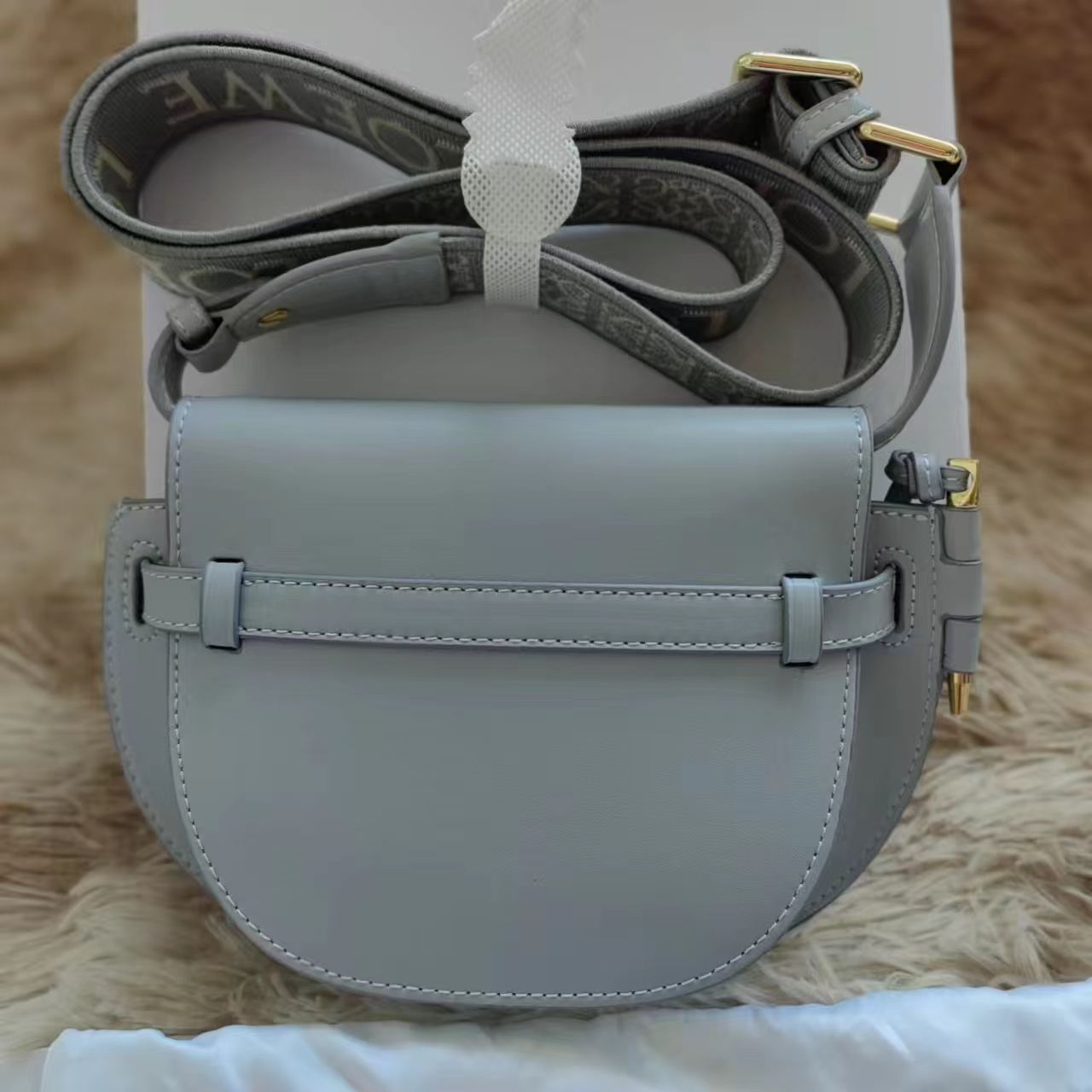 ロエベ LOEWE ショルダーバッグ