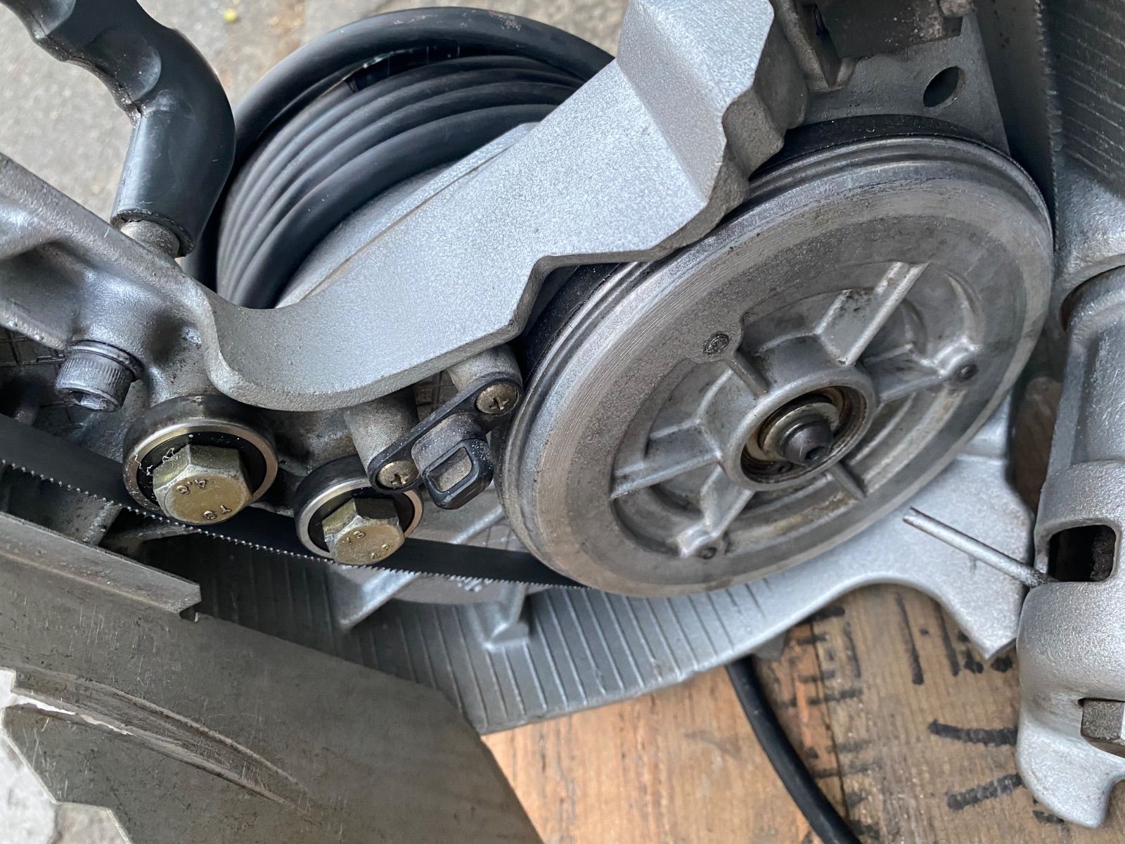 バンドソー 新ダイワ RB120FV SEKIKENZAI_JP