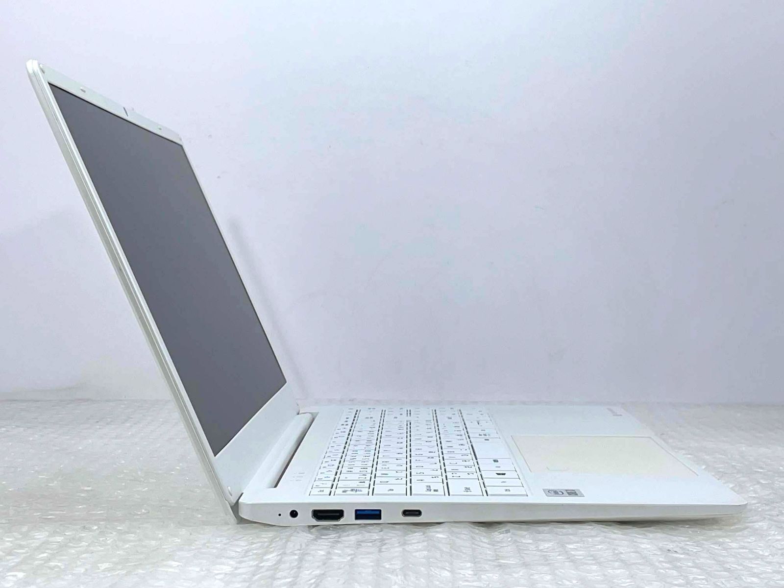 ジャンク】 東芝 TOSHIBA dynabook P2-Y6UB-EW Core i3 10世代シール