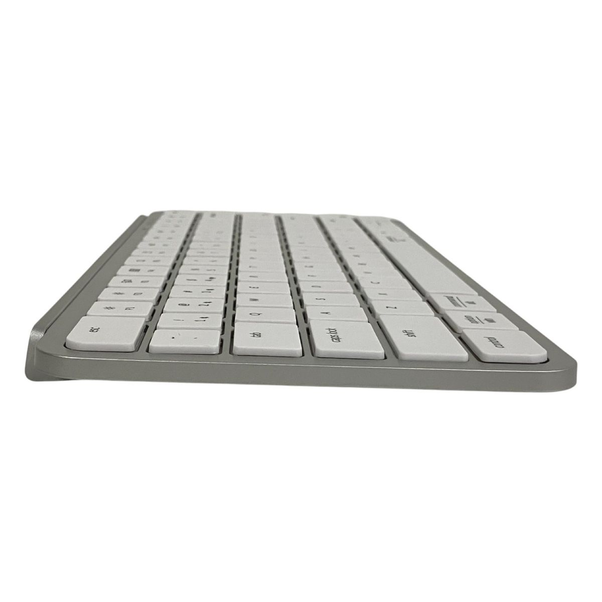 Keychron B1 Pro USキーボード 中古品 Keychron B1 Pro US配列 シルバー キーボード PC周辺機器 家電