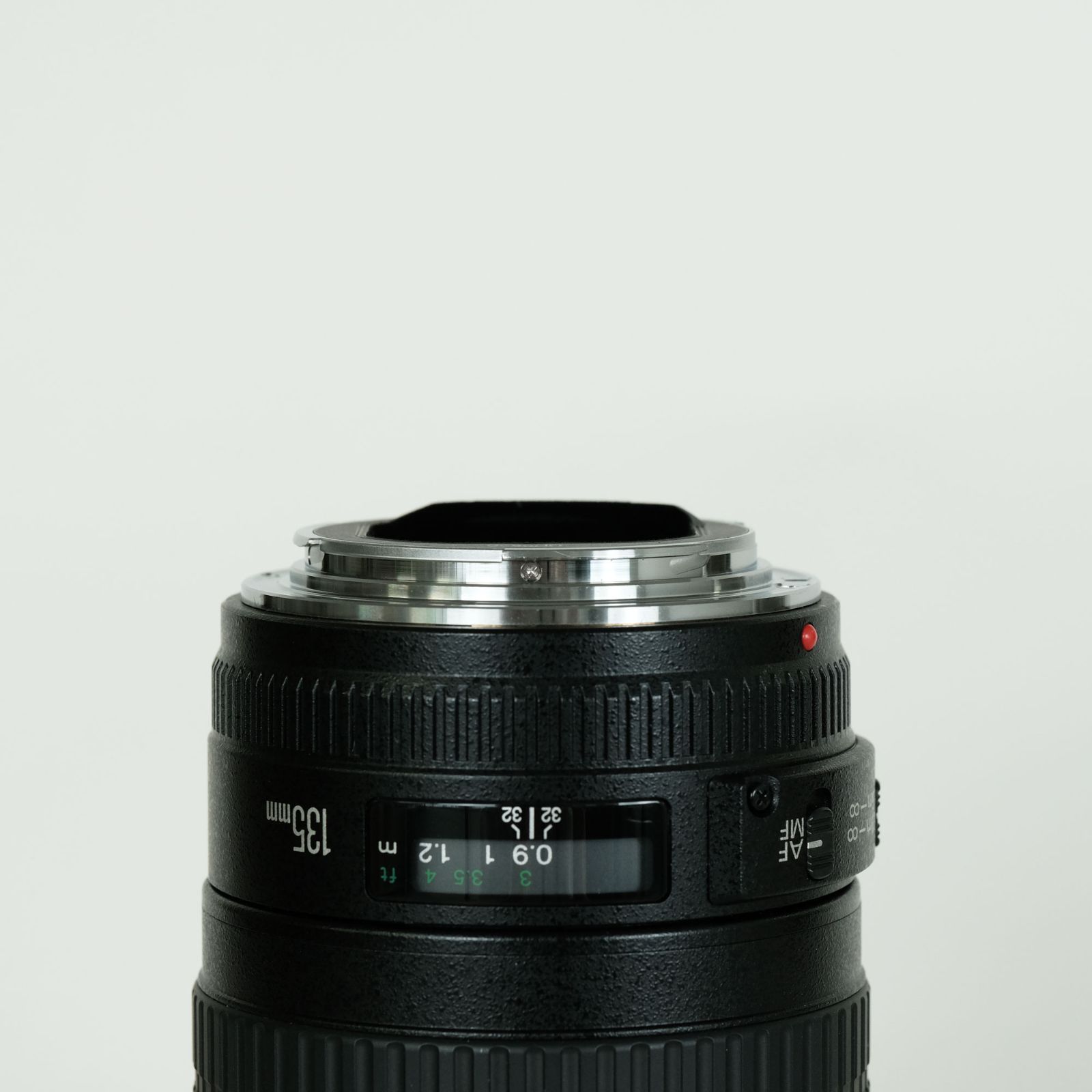 美品｜純正フィルター付] Canon EF135mm F2L USM / キヤノンEFマウント 