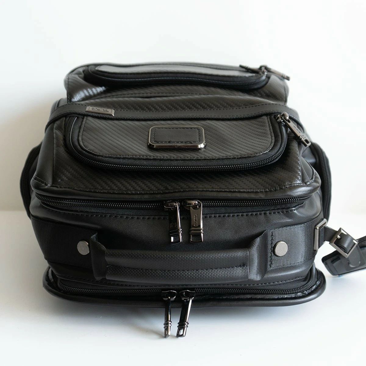 美品】 TUMI トゥミ 【2603579CB3/Alpha3】ブラック カーボン×レザー 