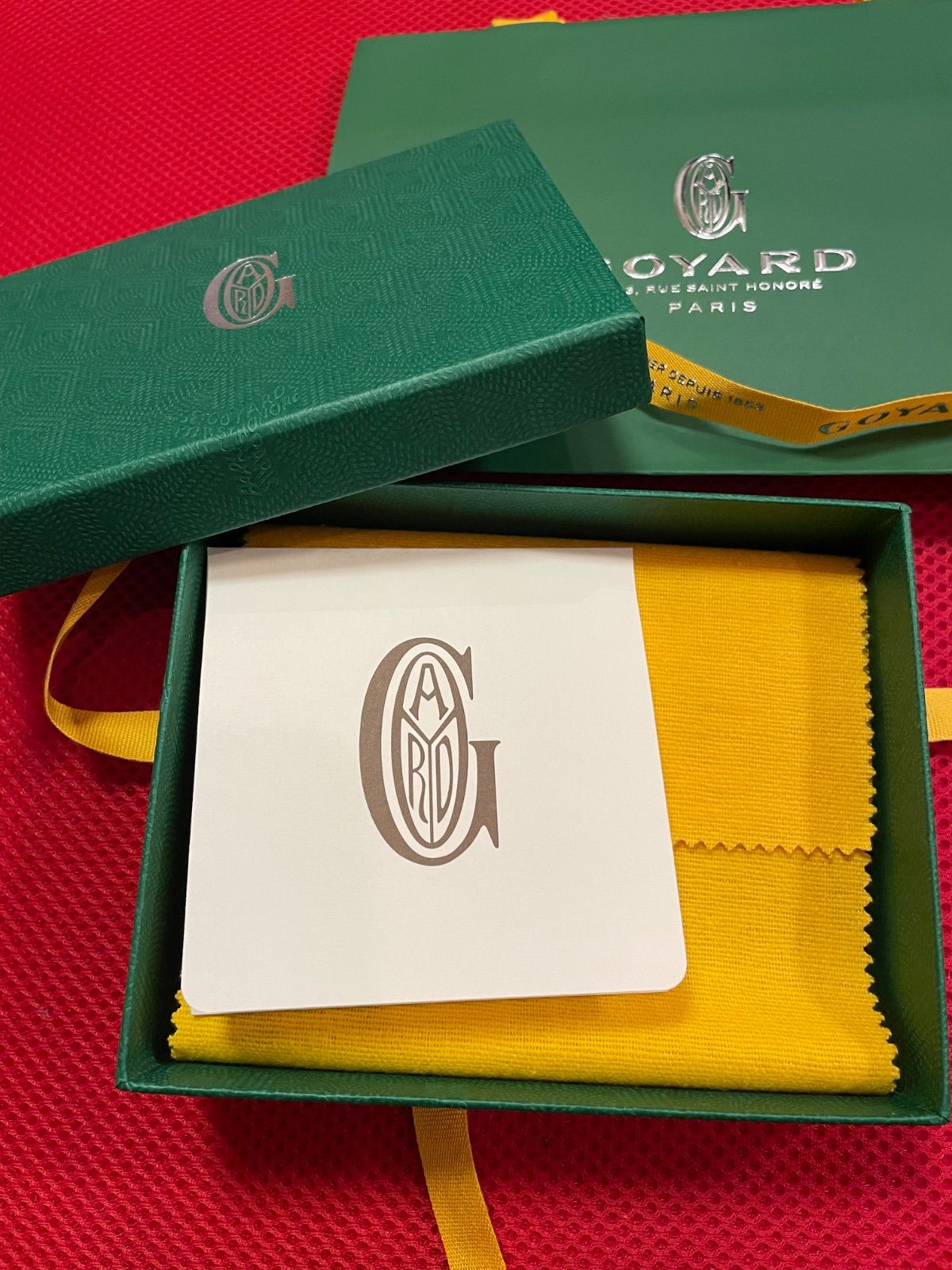 大人気！＜GOYARD＞ブルボン ジップ付きカードホルダー - メルカリ