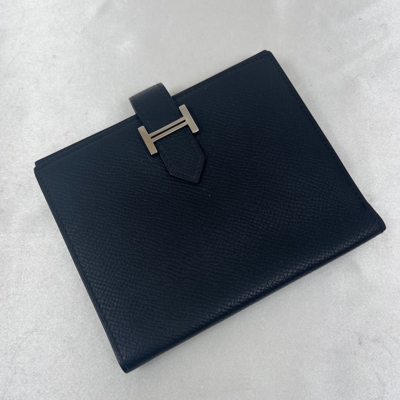 エルメス　エルメスベアンコンパクト　シルバー金具２つ折りコンパクト財布 HERMES エルメス ベアンコンパクト 黒 ブラック シルバー金具 二