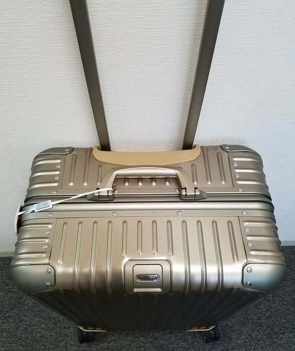RIMOWA TOPASチタニウム 78L 電子タグ [923.70.03.5] リモワ