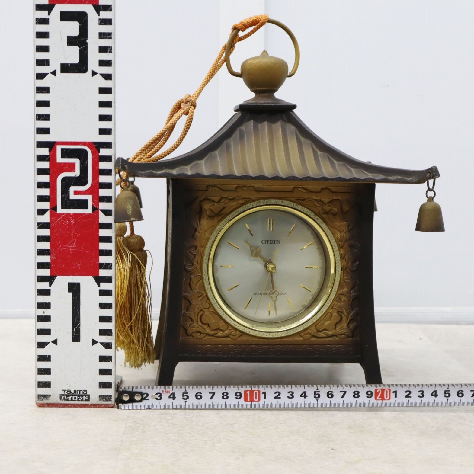 △昭和レトロ/当時物！ ｜燈籠 置き時計 トランジスタ クォーツ