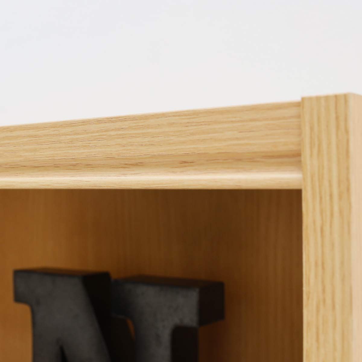 でどんな部屋にも合わせやすい