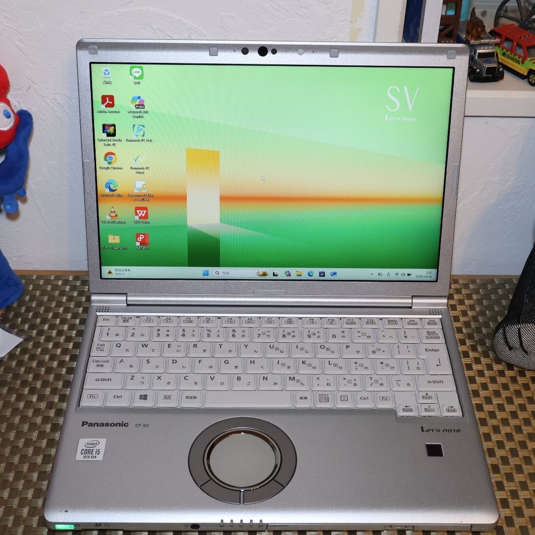 Win11公式対応10世代i5|メ8G| SSD|DVD|無線|カメラ